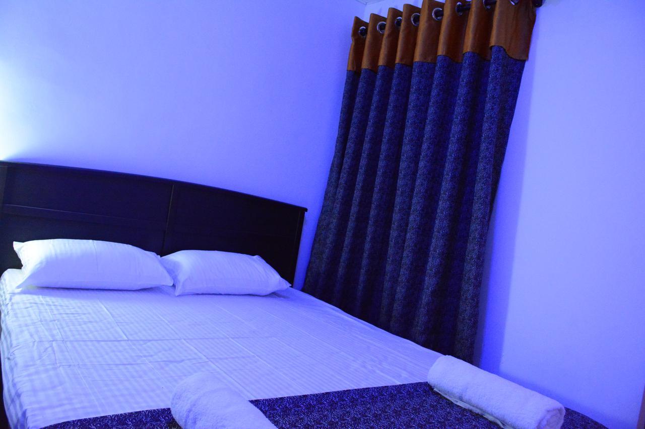 Falcons Nest Hotel Udawalawe Exterior photo